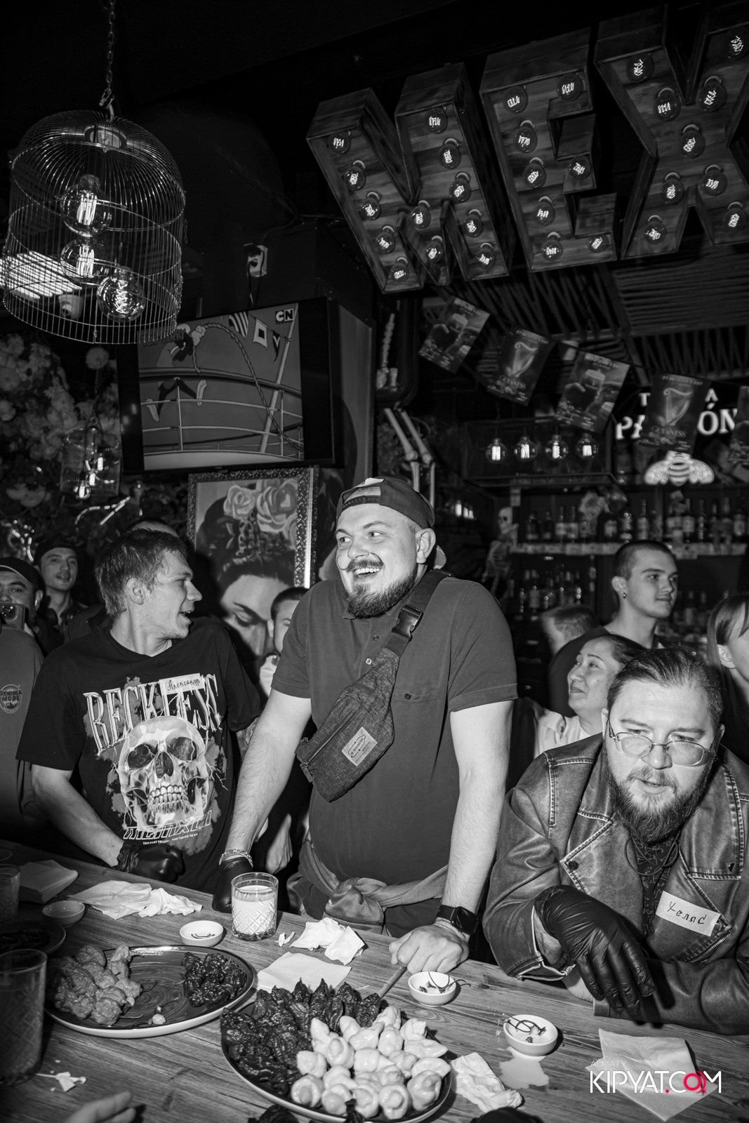 SUPER HOT CHELLENGE ОТ ДУША ПЕРЦА В VICTORY MEXICO. КИПЯТКОМ АЛМАТЫ!