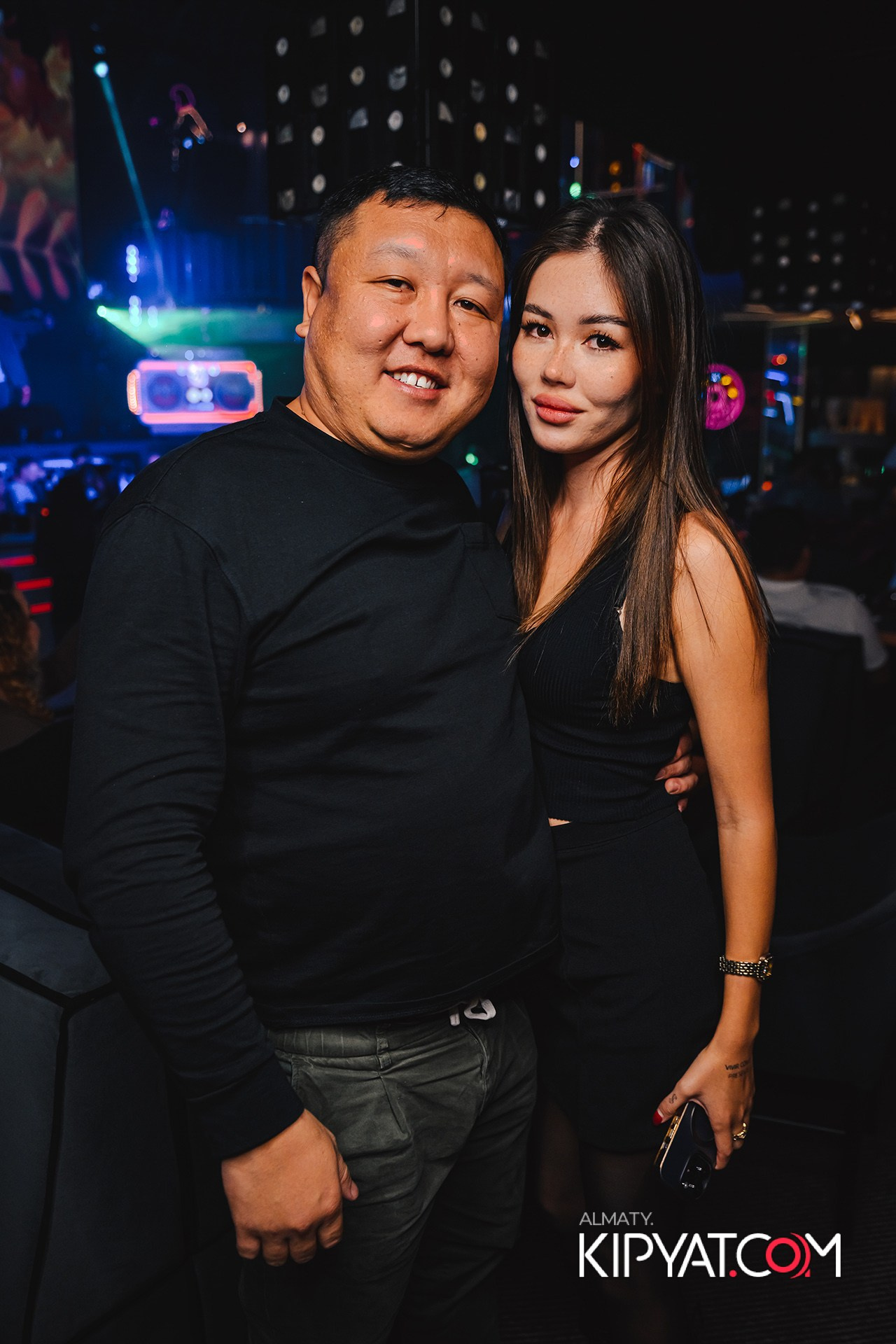 ВЫСТУПЛЕНИЕ ГРУППЫ ВИРУС SANTA BARBARA. КИПЯТКОМ АЛМАТЫ!