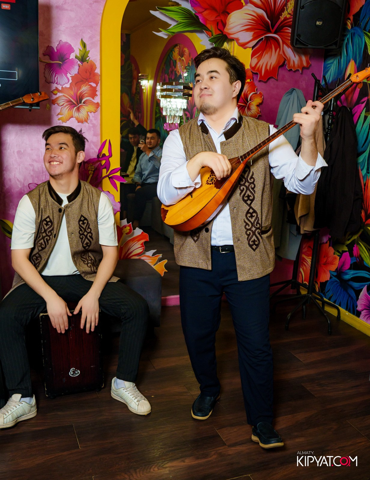 УХО И МЕДВЕДЬ НА САИНА. КИПЯТКОМ АЛМАТЫ!