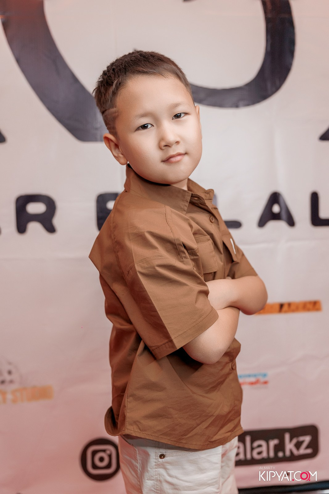 ПРЕЗЕНТАЦИЯ 10 ГРУППЫ КИНОПРОЕКТА STARBALALAR. КИПЯТКОМ АЛМАТЫ!