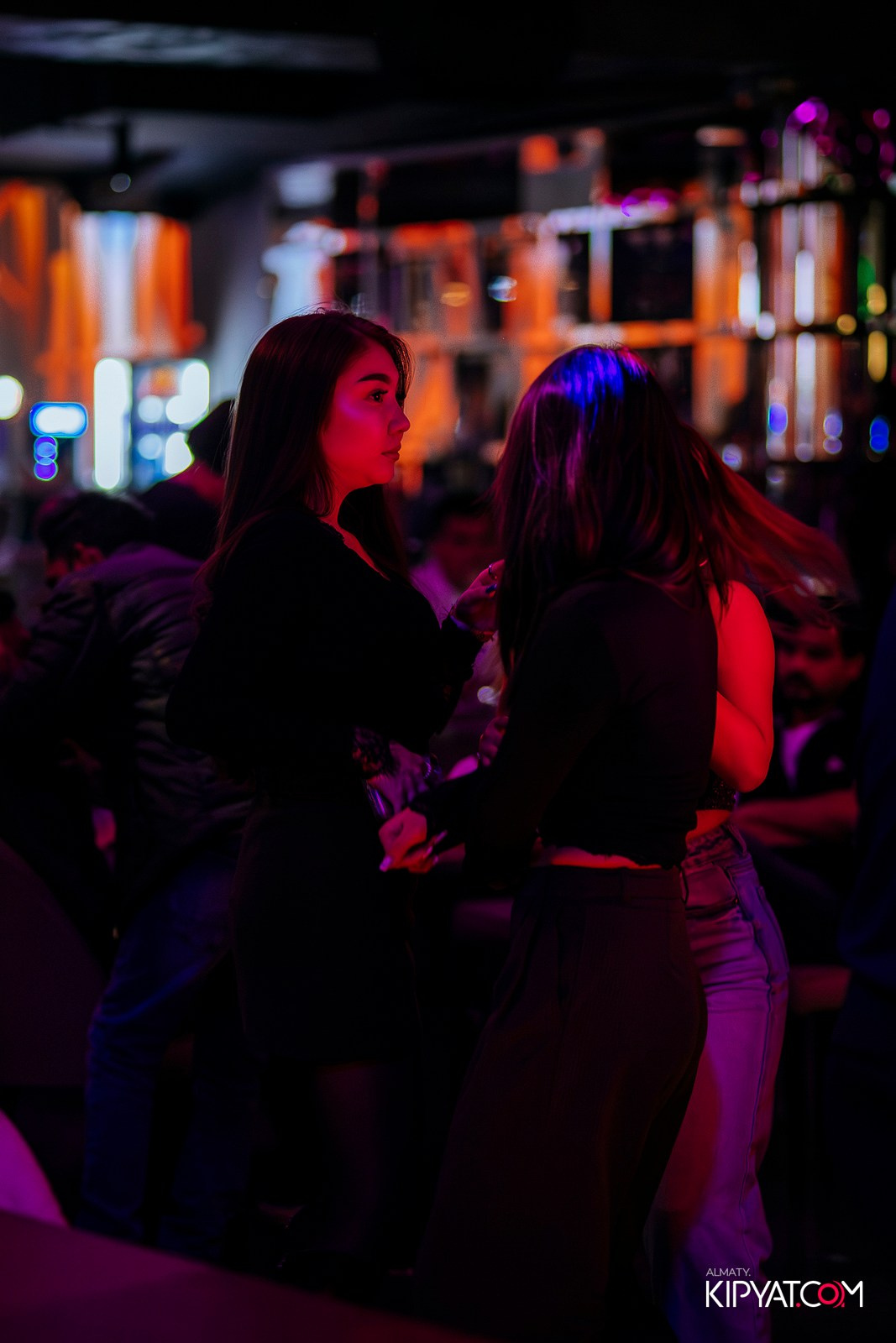 EVENT BAR. КИПЯТКОМ АЛМАТЫ!