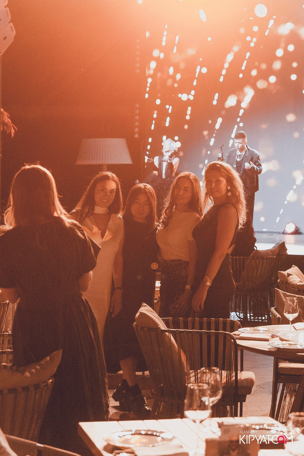 QUEEN. КИПЯТКОМ АЛМАТЫ!