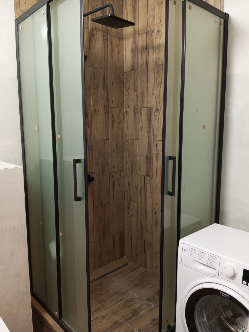 Ванная комната (ул. Арсланова д. 11). Ремонт санузла, туалета, ванной под ключ в Казани. Укладка плитки