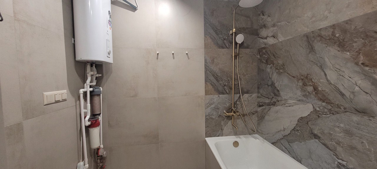 Ванная комната (ул. Фучика д. 78). Ремонт санузла, туалета, ванной под ключ в Казани. Укладка плитки