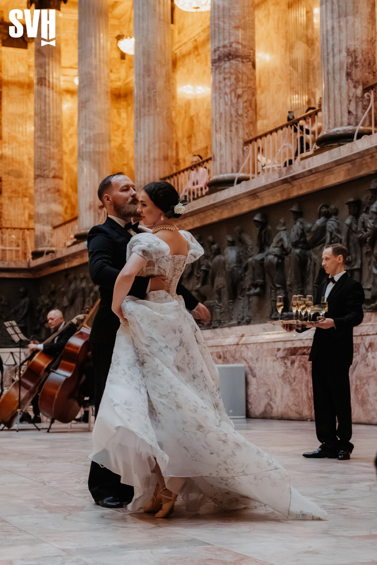 Пасхальный бал Петра Аксёнова