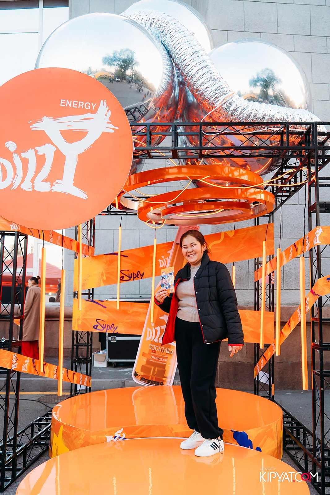 КОНЦЕРТ МИРАСА ЖУГУНУСОВА НА ЦЕНТРАЛЬНОМ СТАДИОНЕ. КИПЯТКОМ АЛМАТЫ!