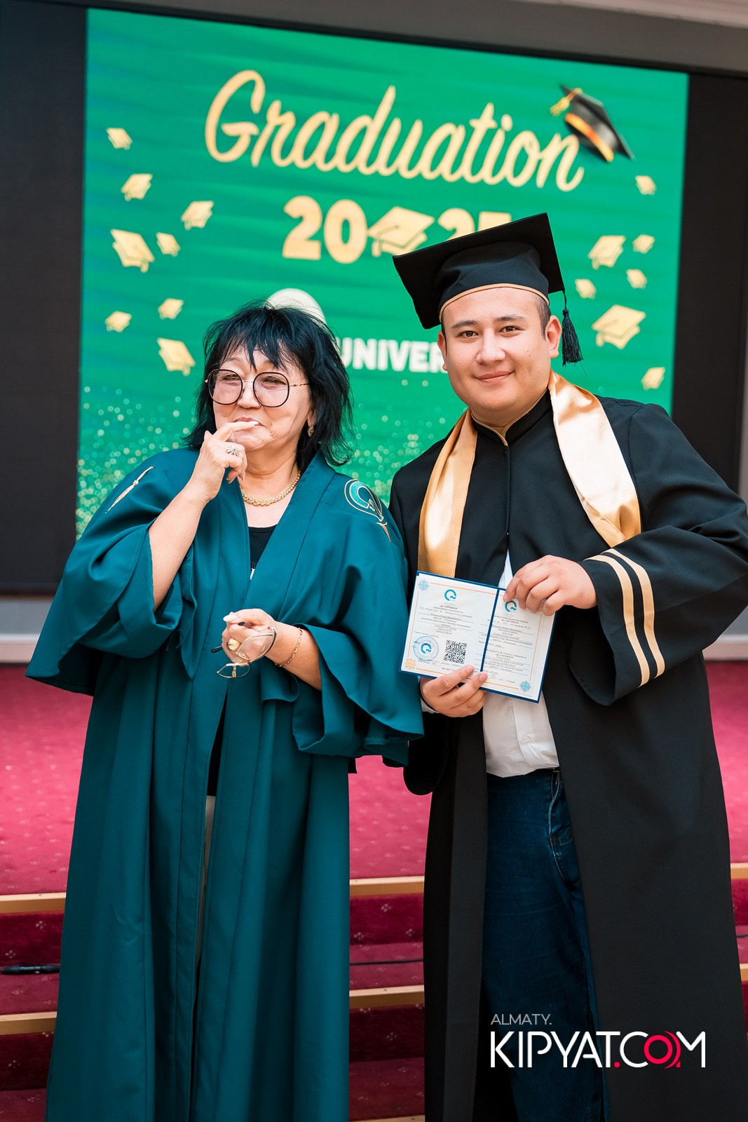 GRADUATION 2025 Q UNIVERSITY. КИПЯТКОМ АЛМАТЫ!