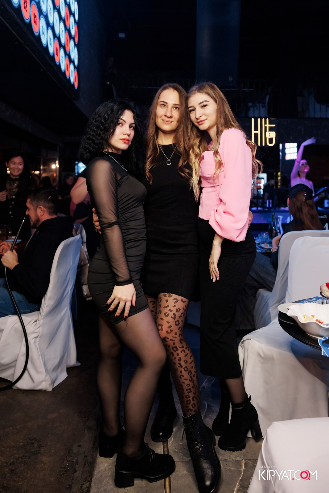 МУЗЫКАЛЬНОЕ ЛОТО В HIT RETRO. КИПЯТКОМ АЛМАТЫ! Фотосъемка мероприятий в Алматы