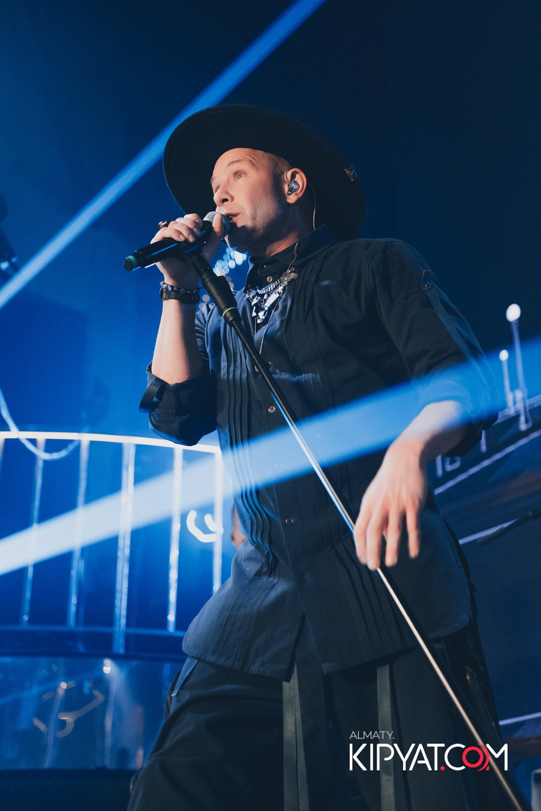 SANTA BARBARA — SPECIAL QUEST МИТЯ ФОМИН. КИПЯТКОМ АЛМАТЫ!