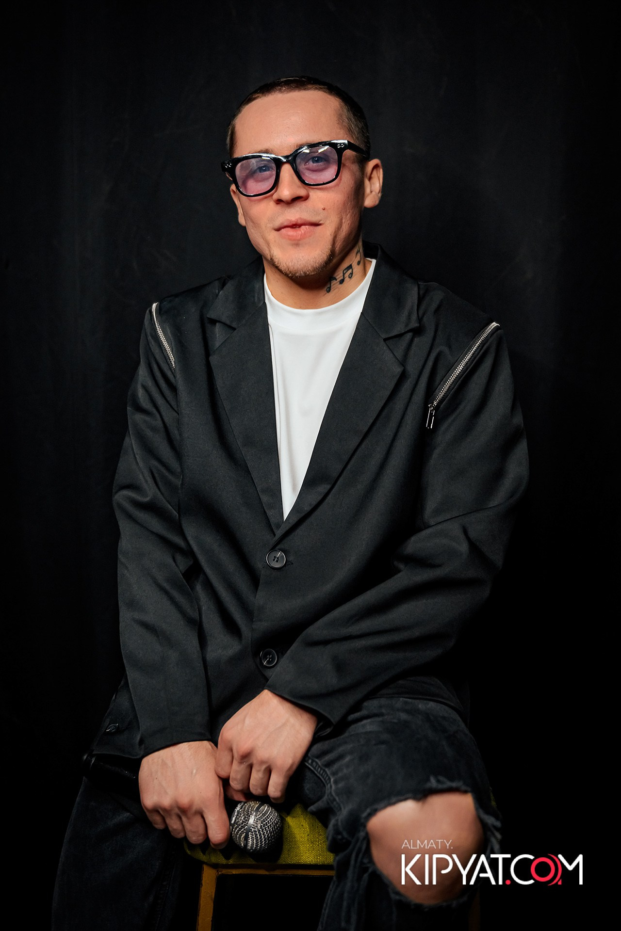 UYAT EMES BAR. КИПЯТКОМ АЛМАТЫ!