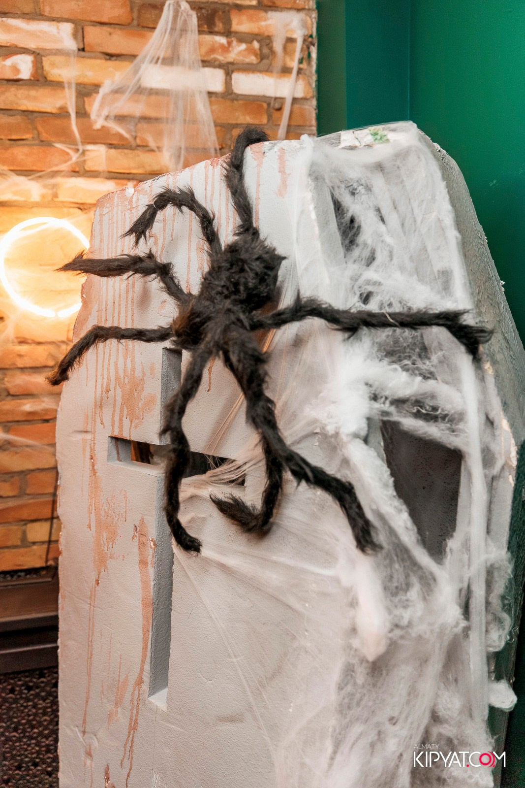 HALLOWEEN PARTY — OLOVO BAR НА ДОСТЫК. КИПЯТКОМ АЛМАТЫ!