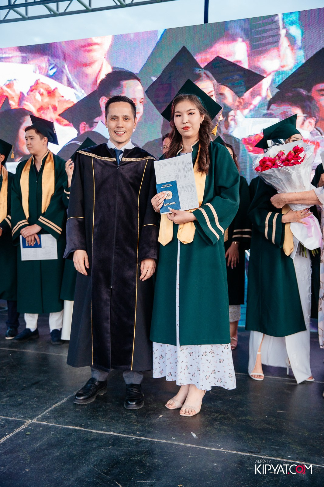 ВРУЧЕНИЕ ДИПЛОМОВ — НАРХОЗ КОЛЛЕДЖ. Part 4. КИПЯТКОМ АЛМАТЫ!