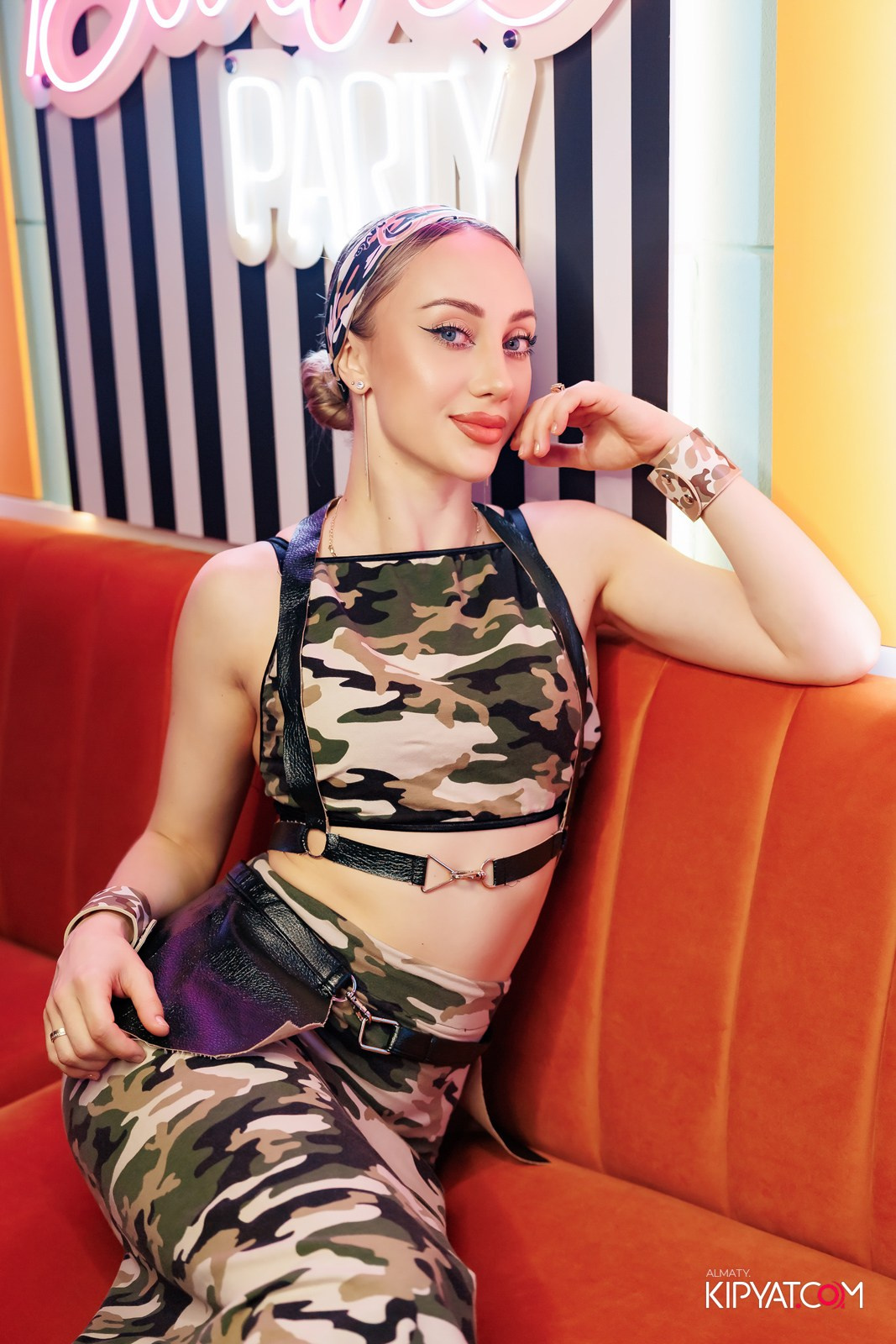 ЗАЯ, НА БИС. КИПЯТКОМ АЛМАТЫ!