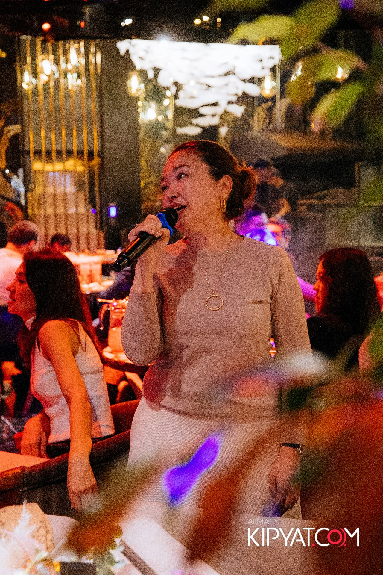 MOOD KARAOKE & TERRACE. КИПЯТКОМ АЛМАТЫ!