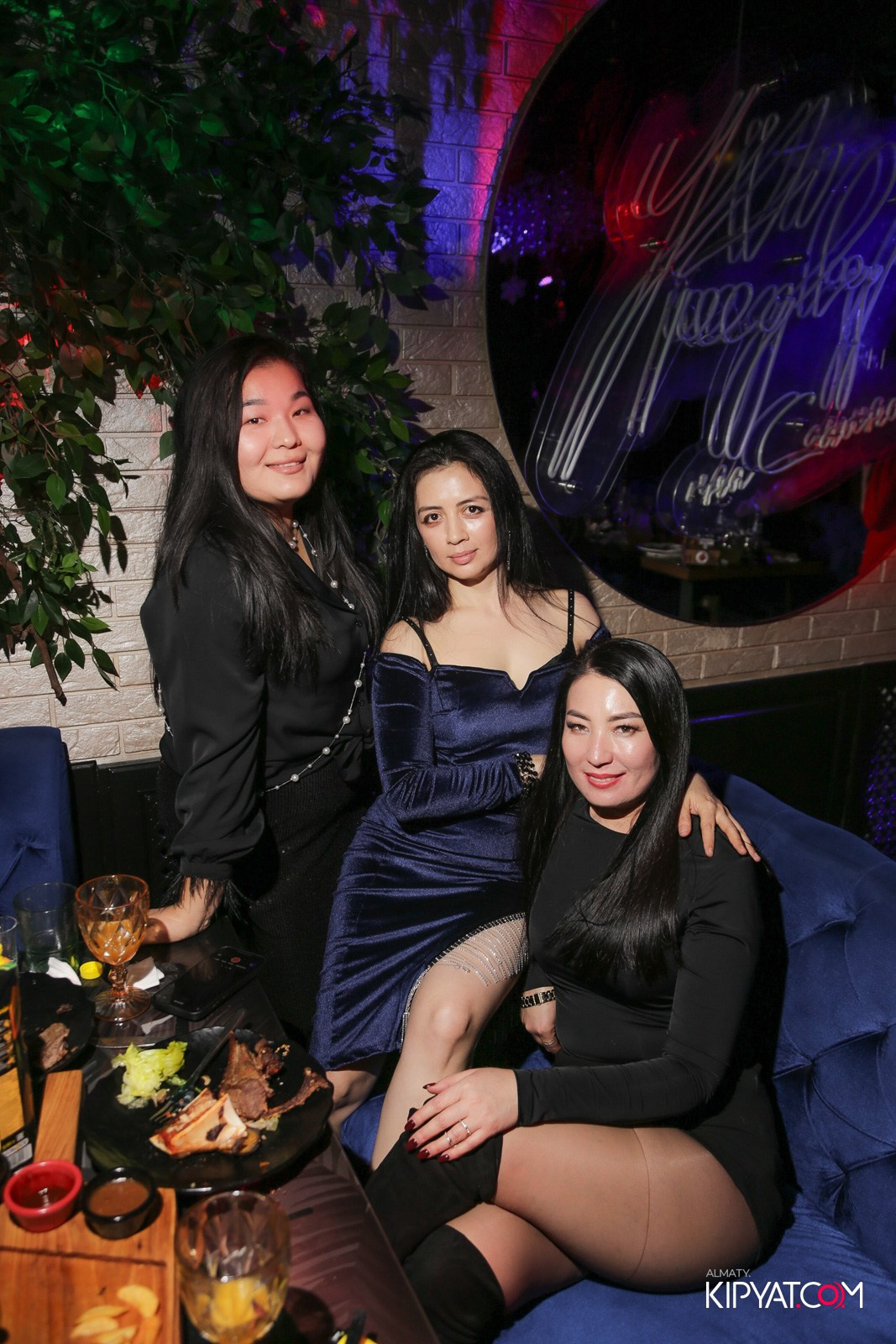 УХО И МЕДВЕДЬ НА САИНА. КИПЯТКОМ АЛМАТЫ!