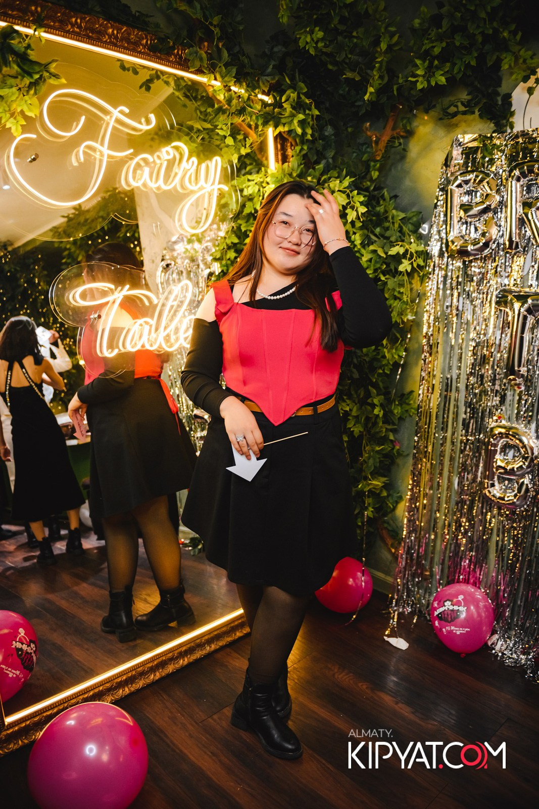 УХО И МЕДВЕДЬ НА САИНА. КИПЯТКОМ АЛМАТЫ! Фотосъемка мероприятий в Алматы