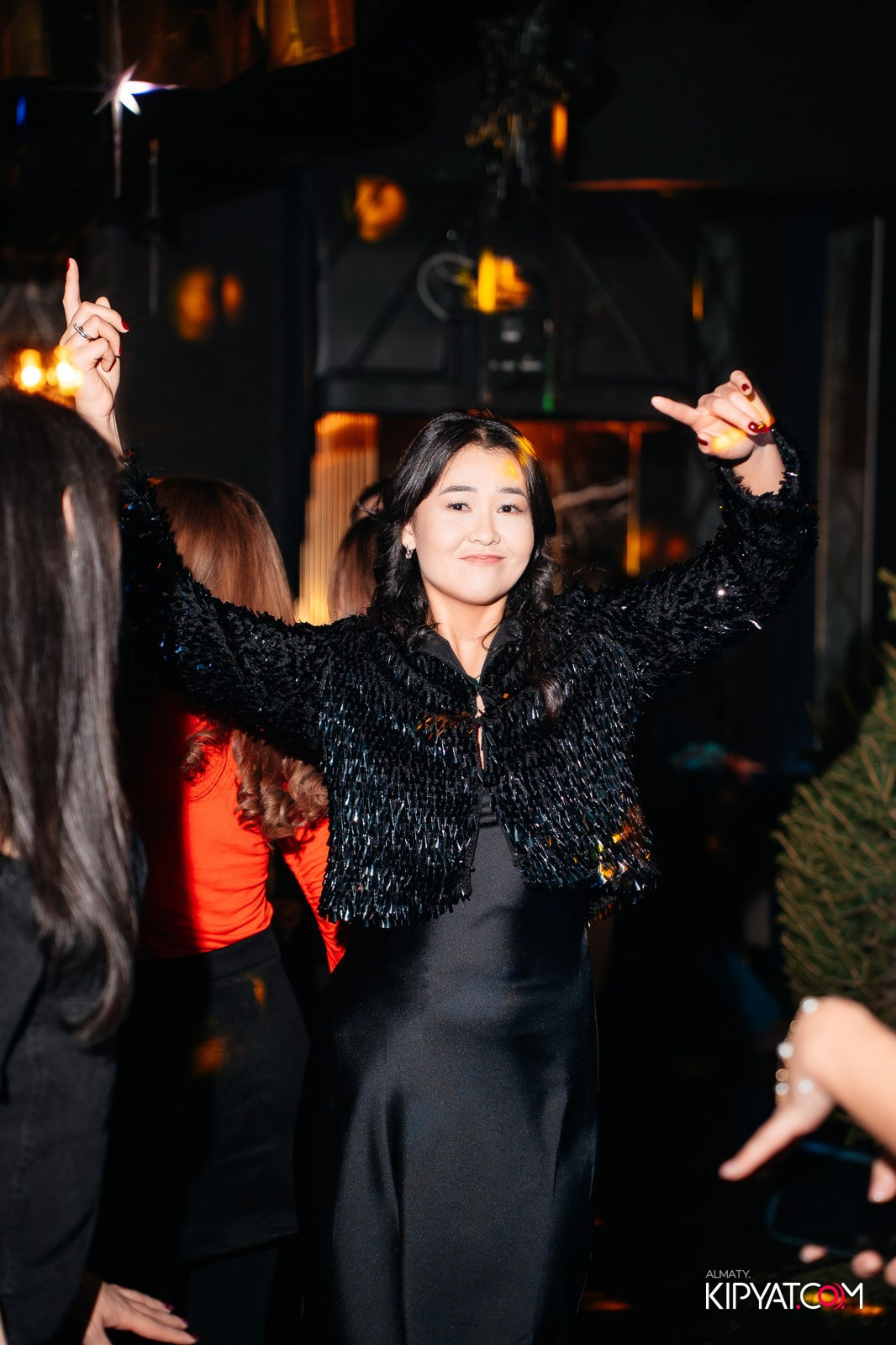 MOOD KARAOKE & TERRACE. КИПЯТКОМ АЛМАТЫ!