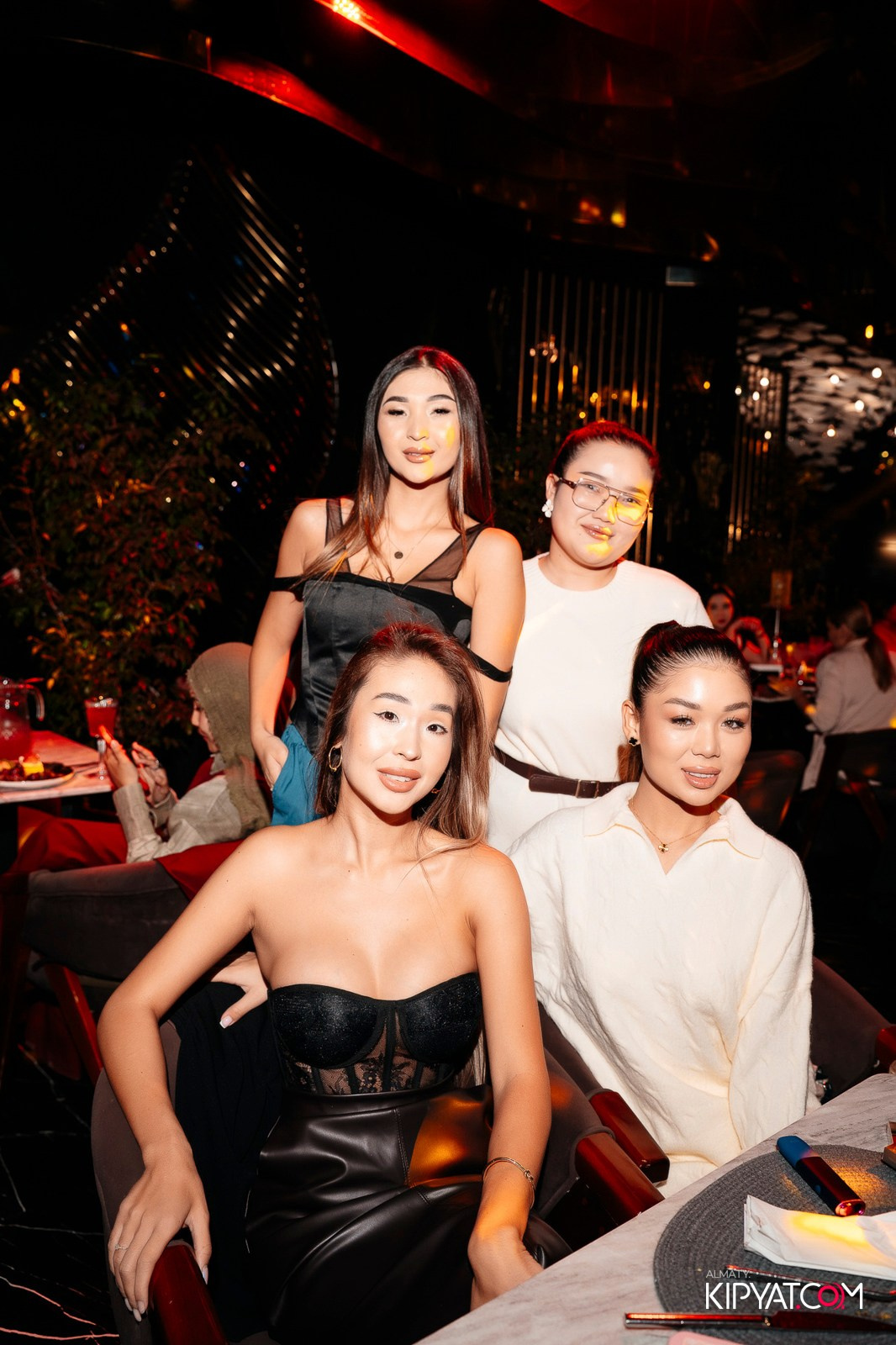 KARAOKE BATTLE В MOOD KARAOKE & TERRACE. КИПЯТКОМ АЛМАТЫ!