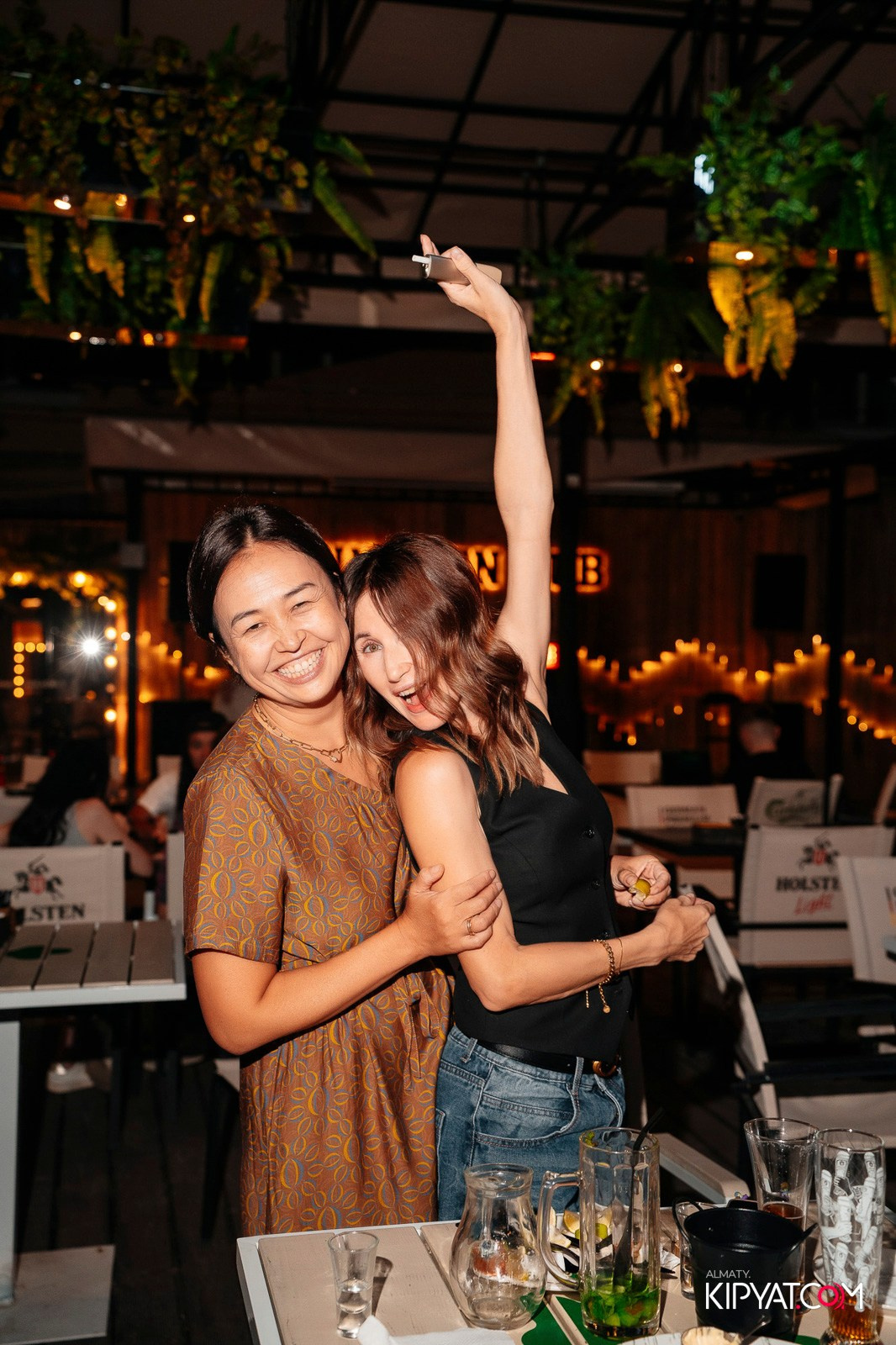 MUNCHEN PUB. КИПЯТКОМ АЛМАТЫ!