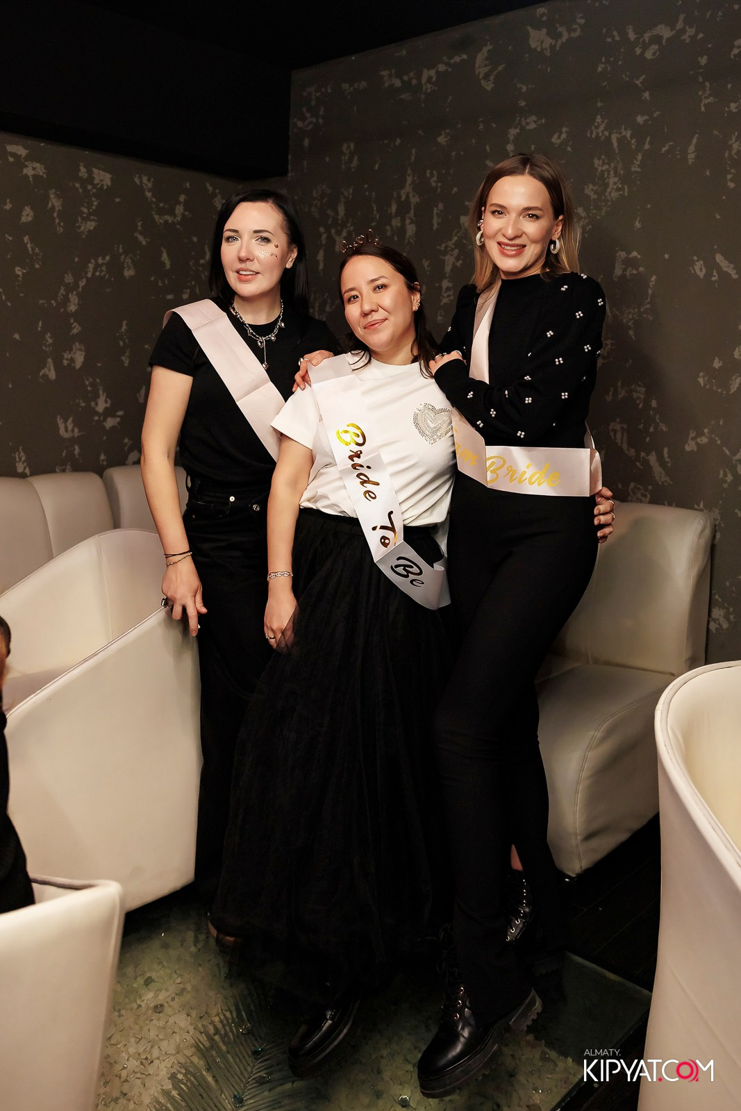 МУЗЫКАЛЬНОЕ ЛОТО В HIT RETRO. КИПЯТКОМ АЛМАТЫ!