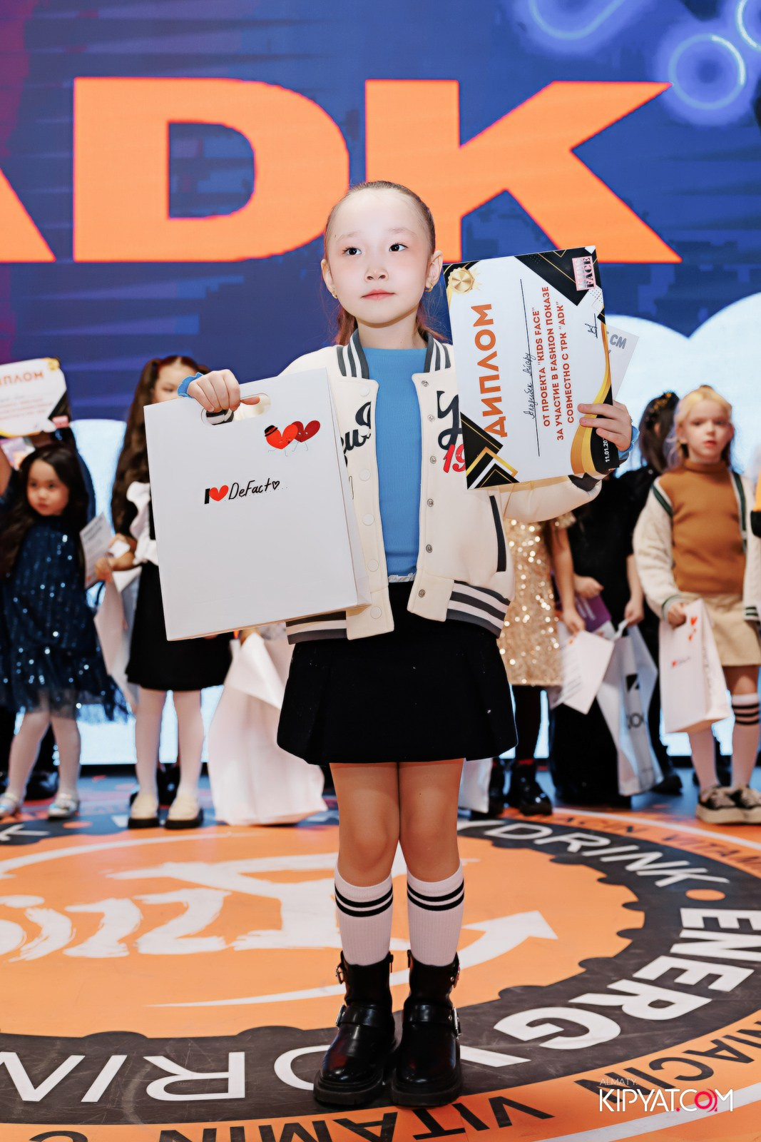 ДЕТСКИЙ МОДНЫЙ ПОКАЗ ОТ МОДЕЛЬНОГО АГЕНТСТВА «KIDSFACE». КИПЯТКОМ АЛМАТЫ!