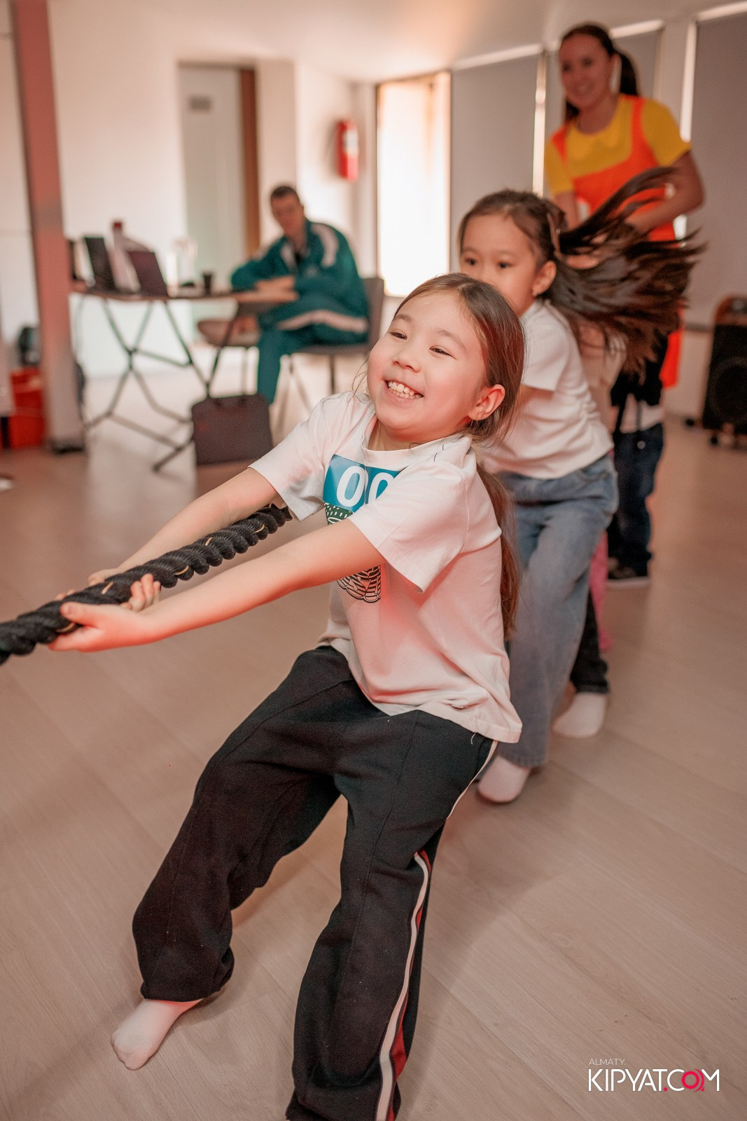 КВЕСТ-ШОУ ALAROVICH / ИГРА В КАЛЬМАРА. КИПЯТКОМ АЛМАТЫ!