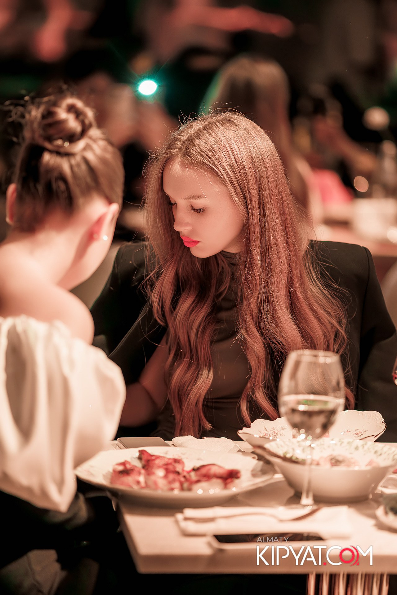 QUEEN. КИПЯТКОМ АЛМАТЫ!