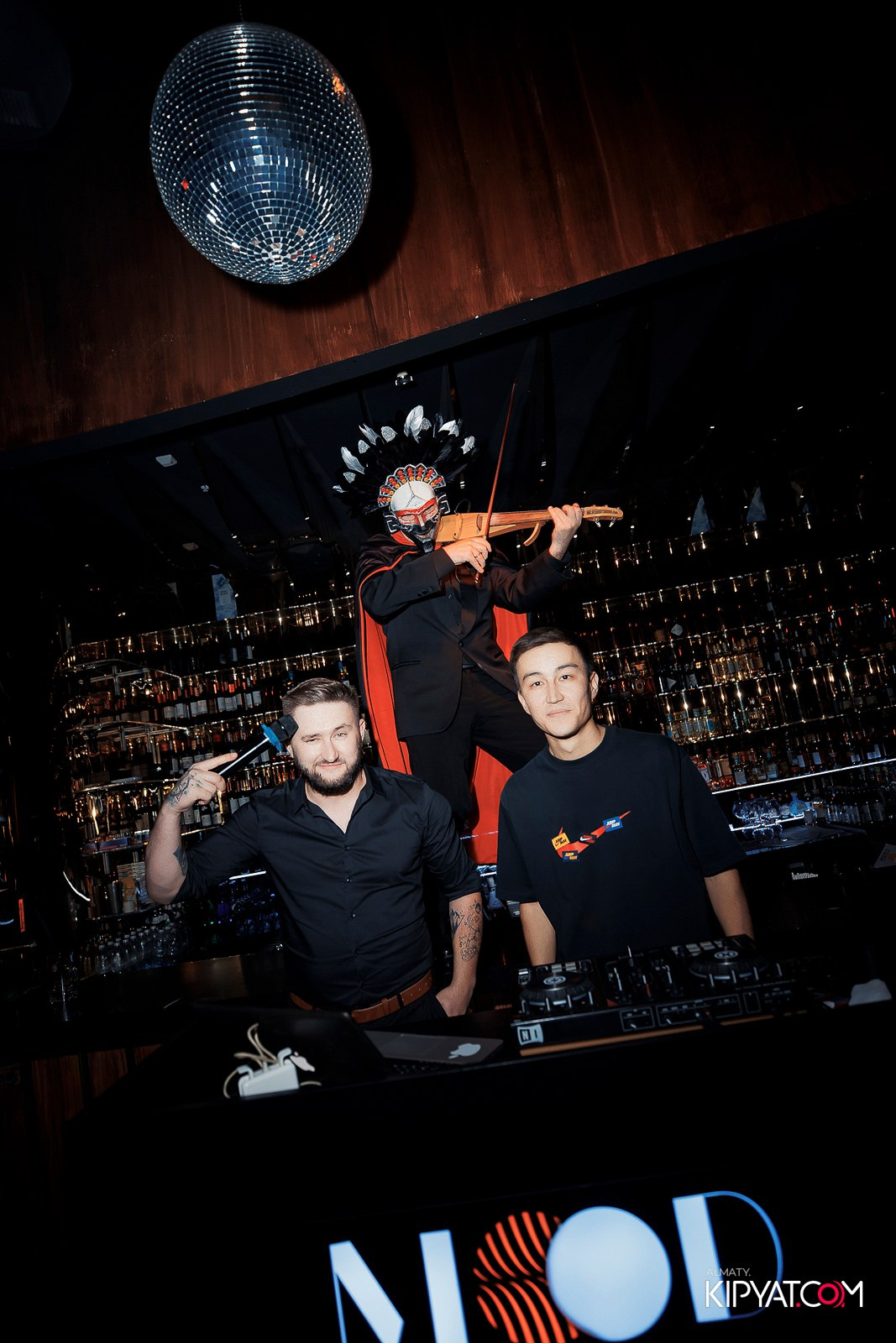 MOOD KARAOKE & TERRACE. КИПЯТКОМ АЛМАТЫ!