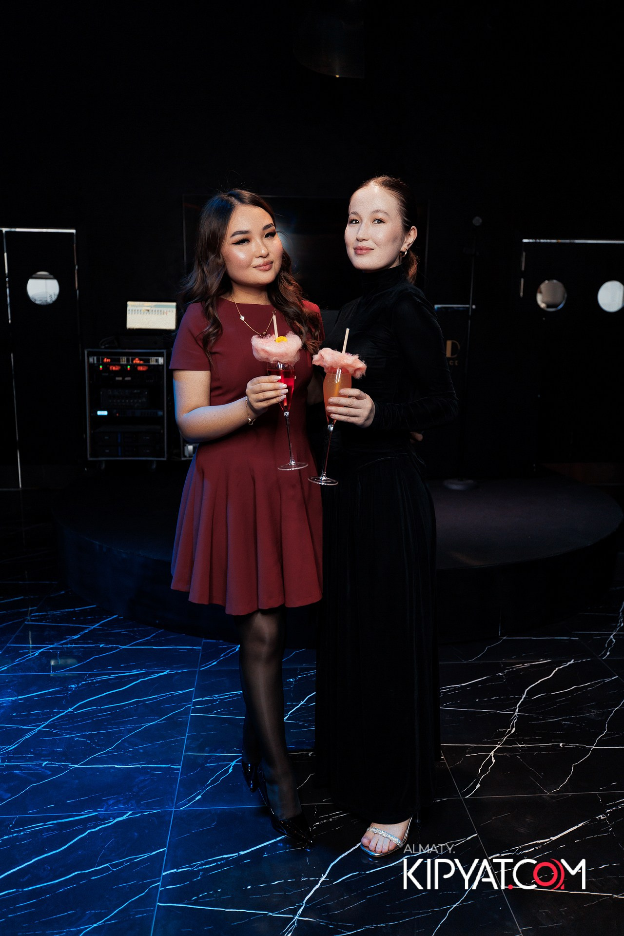MOOD KARAOKE & TERRACE. КИПЯТКОМ АЛМАТЫ! Фотосъемка мероприятий в Алматы