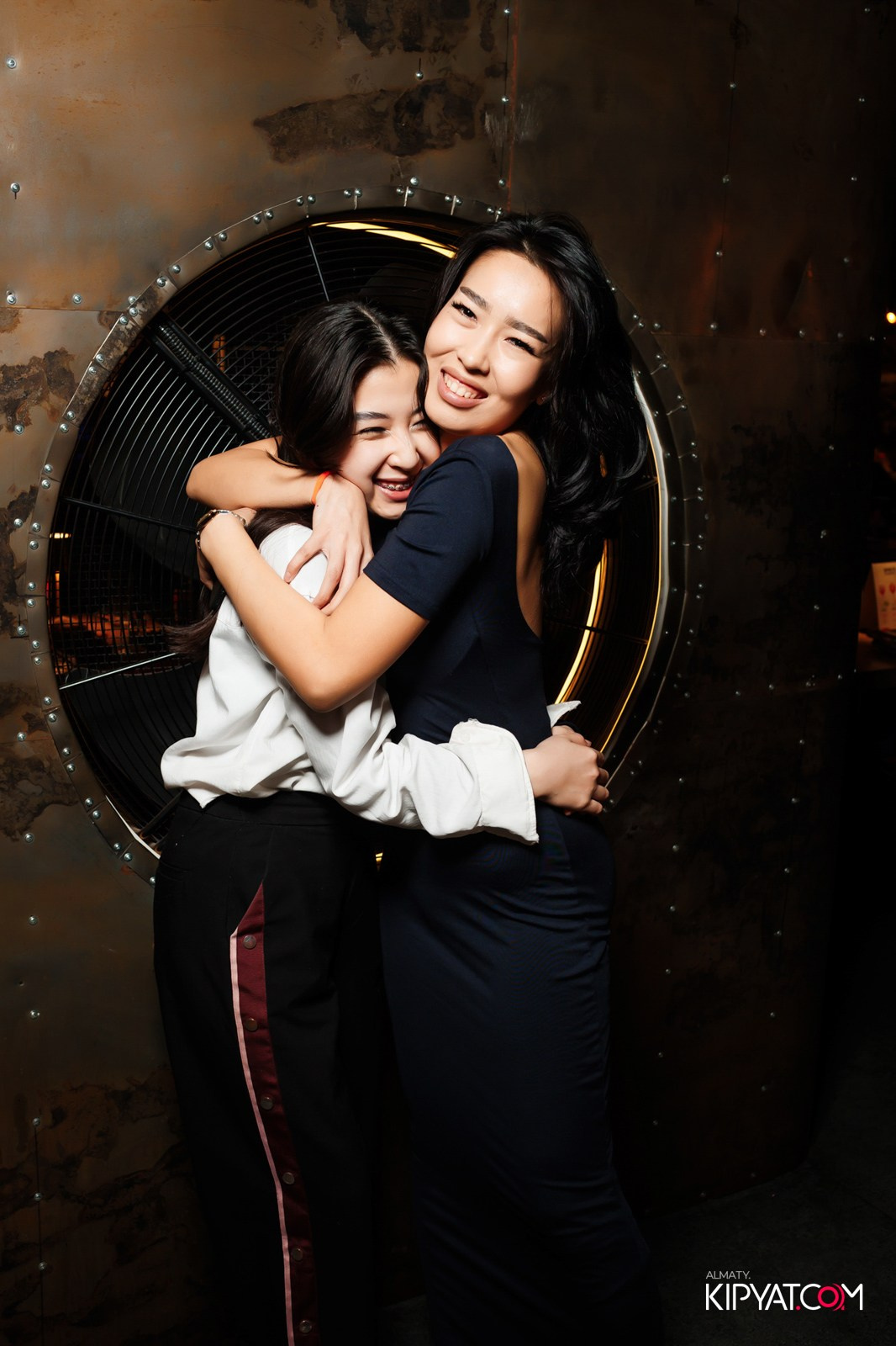 SPACE KARAOKE BAR. КИПЯТКОМ АЛМАТЫ!