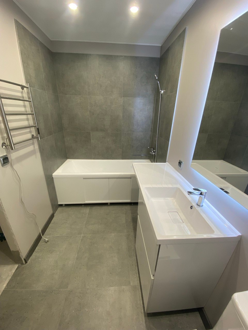 Ванная комната (ул. Сибгата Хакима д. 46). Ремонт санузла, туалета, ванной под ключ в Казани. Укладка плитки