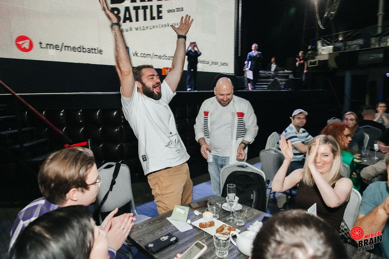 Первый медицинский квиз «Medical Brain Battle» сезон 2023. Ведущий на свадьбу, корпоратив и юбилей в Москве Сергей Рябинин