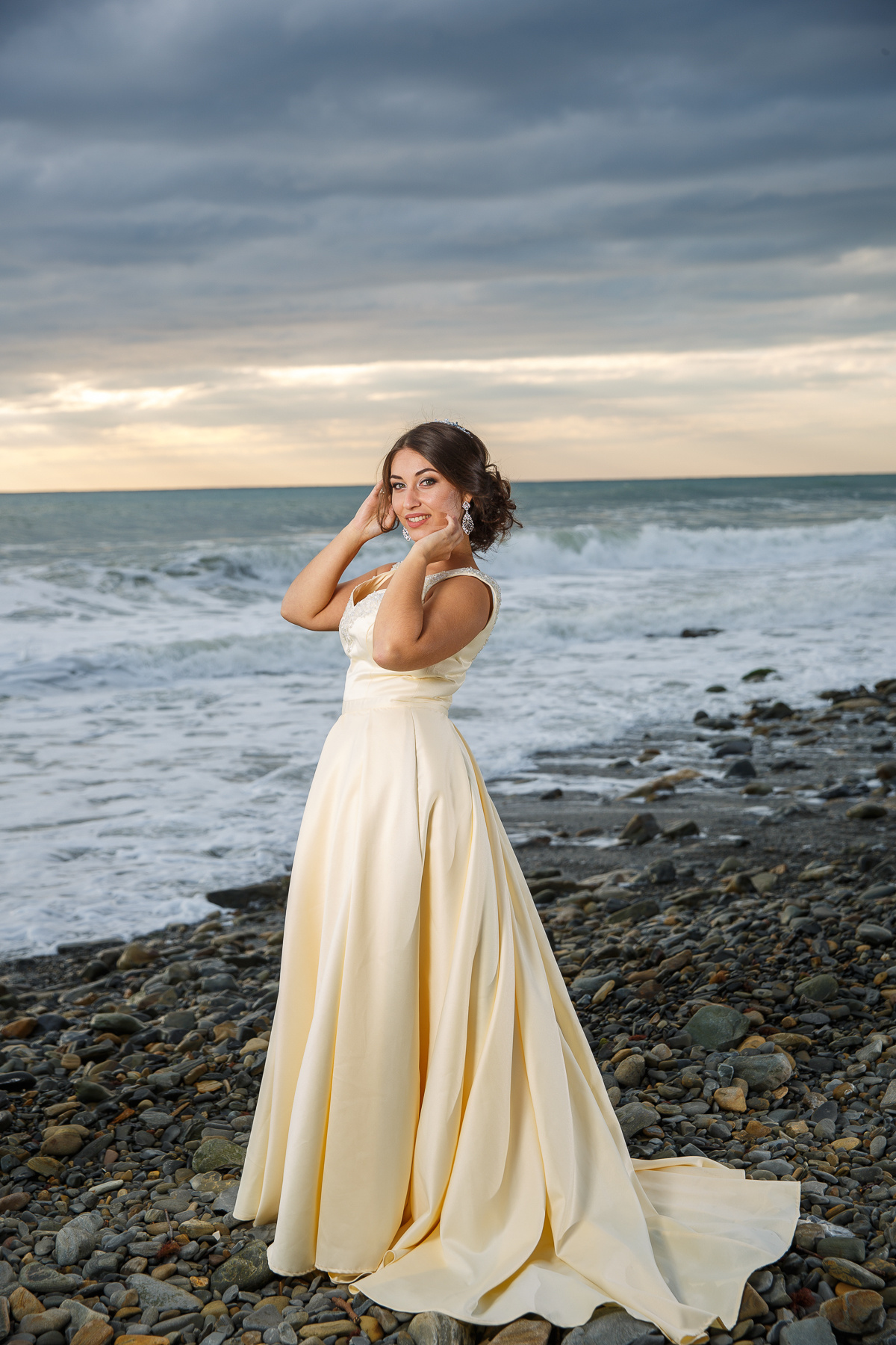 Renatphoto-Пример свадебных фотографий в базовой обработке. Профессиональная фотосъёмка интерьеров, предметная фотосессия еды для меню г. Анапа