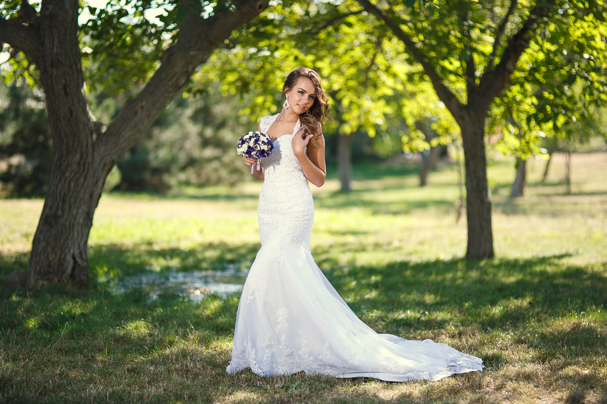 Renatphoto-Пример свадебных фотографий в базовой обработке. Профессиональная фотосъёмка интерьеров, предметная фотосессия еды для меню г. Анапа