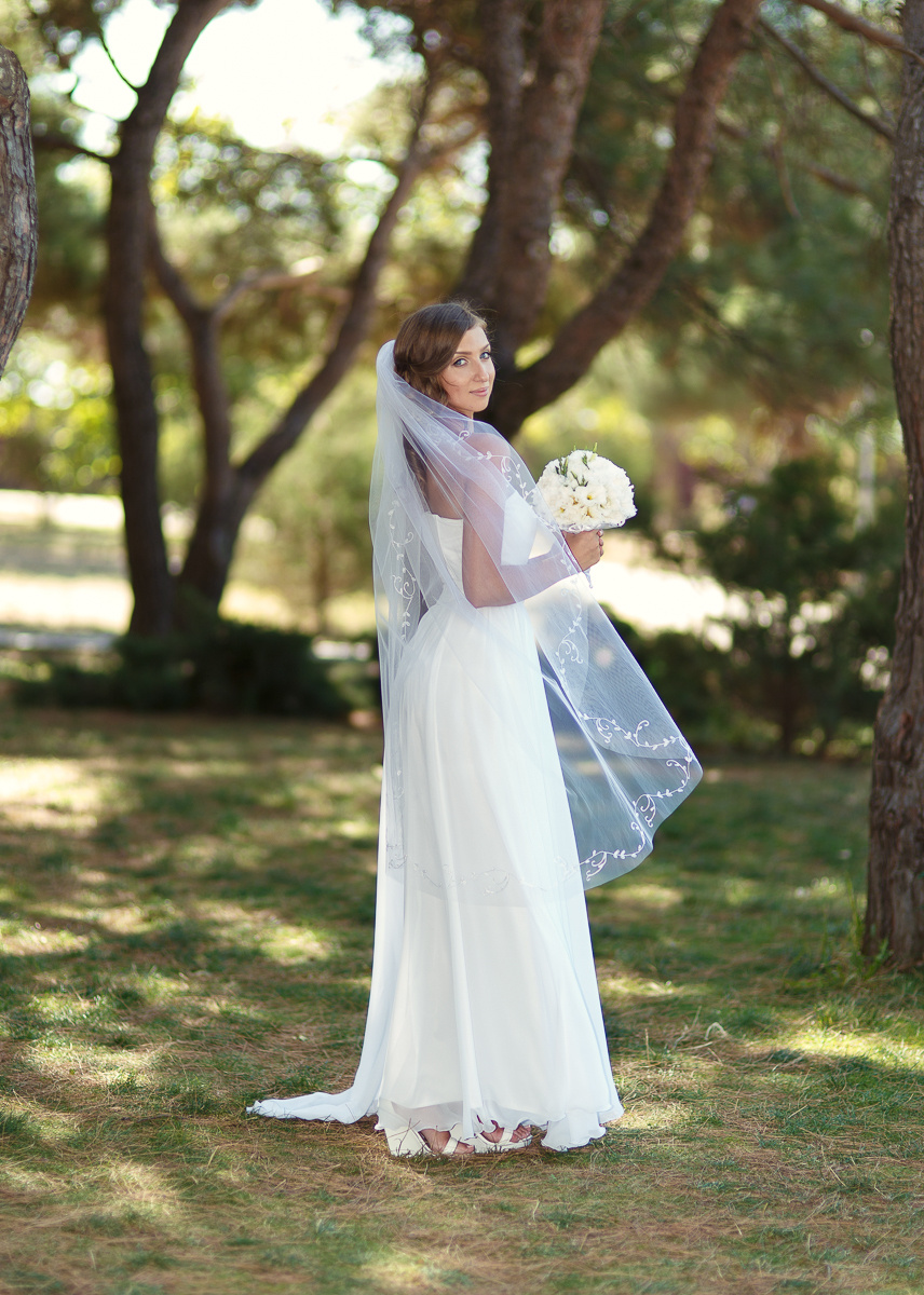 Renatphoto-Пример свадебных фотографий в базовой обработке. Профессиональная фотосъёмка интерьеров, предметная фотосессия еды для меню г. Анапа