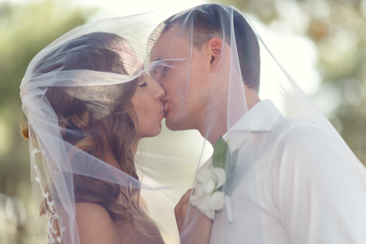 Renatphoto-Пример свадебных фотографий в базовой обработке. Профессиональная фотосъёмка интерьеров, предметная фотосессия еды для меню г. Анапа