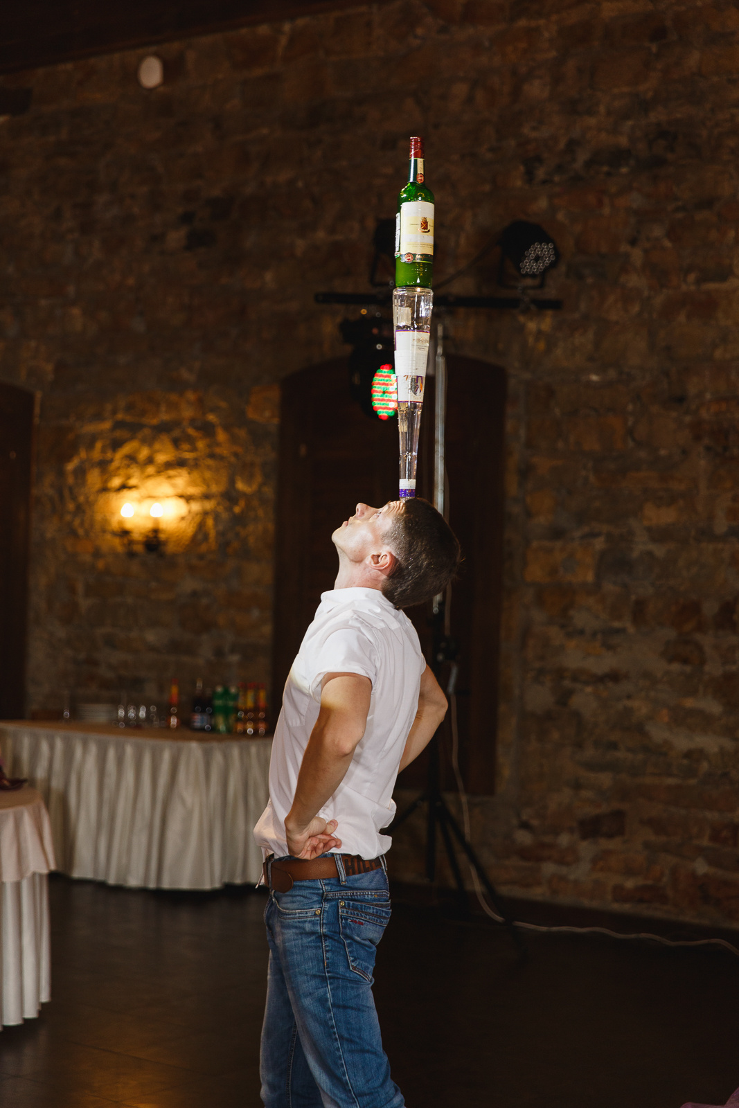 Renatphoto-Пример свадебных фотографий в базовой обработке. Профессиональная фотосъёмка интерьеров, предметная фотосессия еды для меню г. Анапа