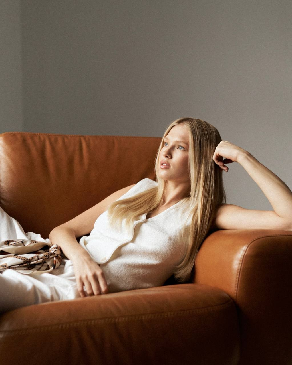 Модельные тесты Даши | Женское портфолио в Москве