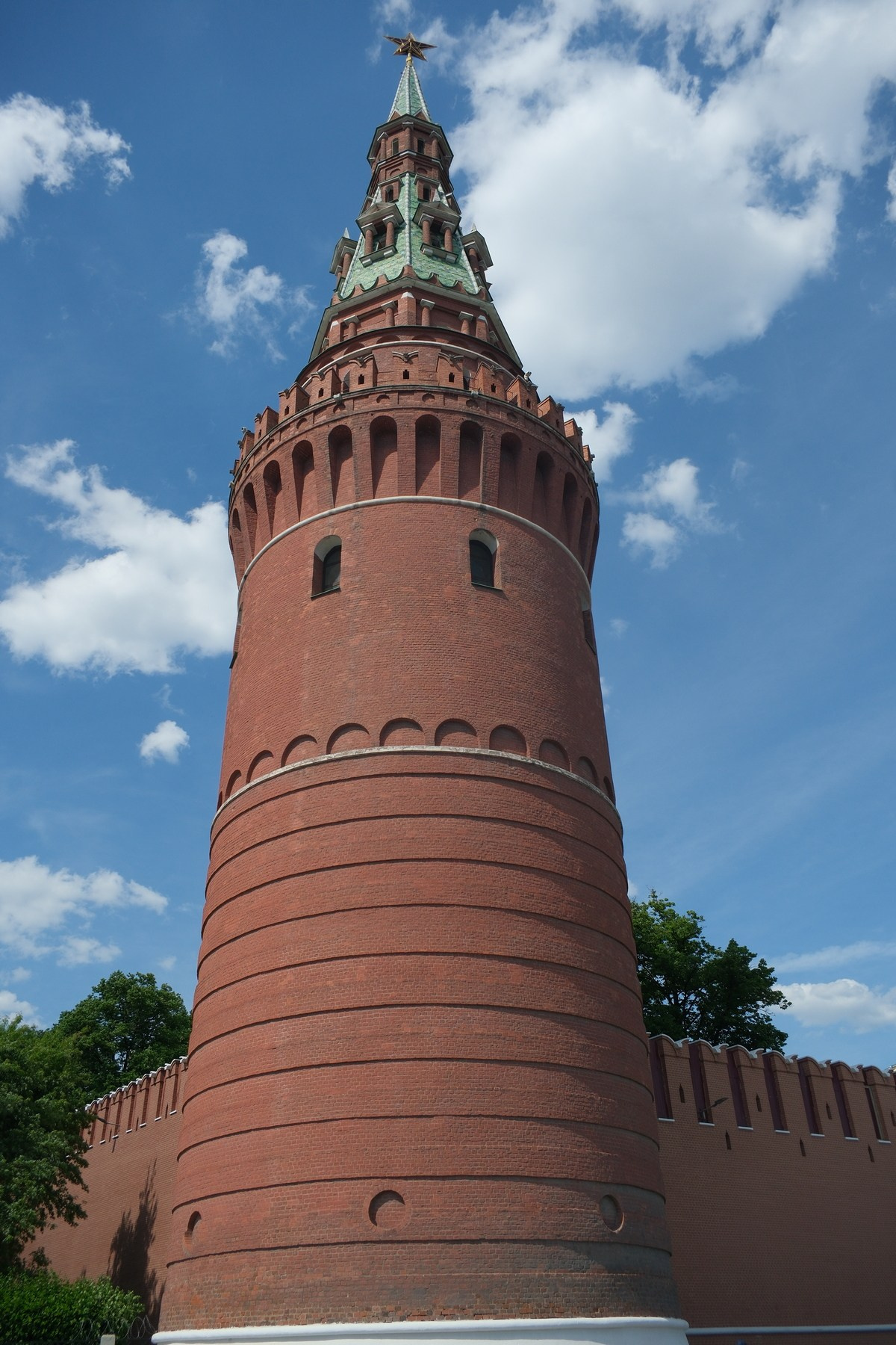 По Москве 25.05.2025. Улица, люди, жизнь…