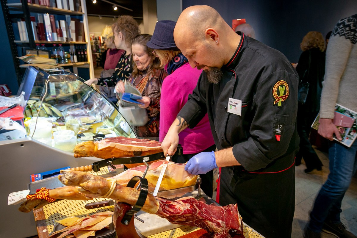 Международная выставка «Здравствуй, Италия!», Москва, Манеж, декабрь 2018 г. Портретные фотографы в Москве — Анна и Алексей Бородины