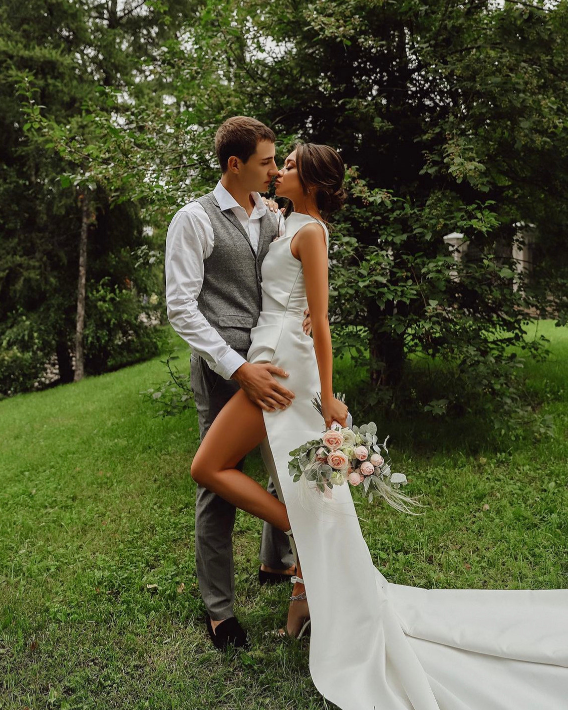 Алёна и Вячеслав. Фотограф Надя Ю