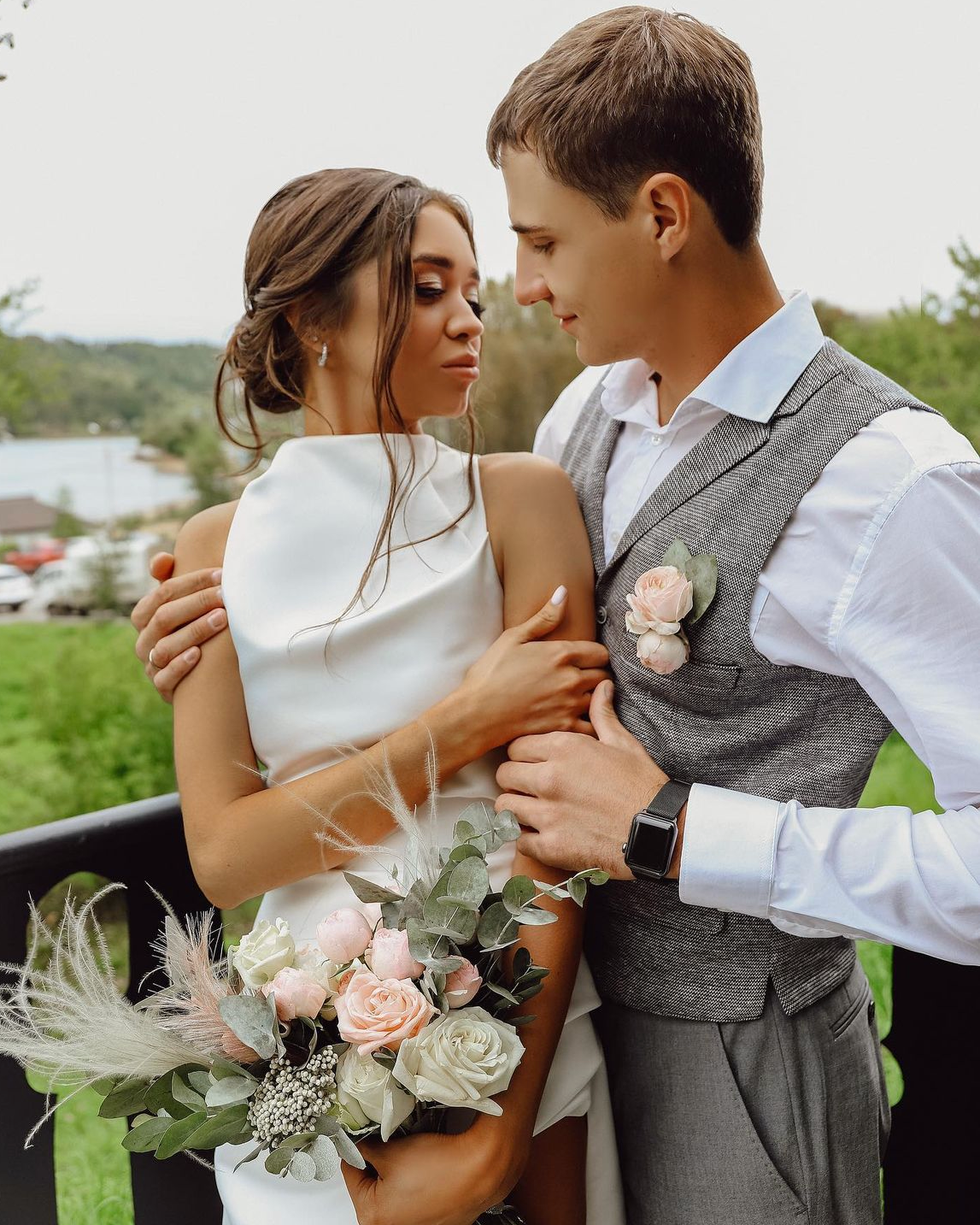 Алёна и Вячеслав. Фотограф Надя Ю