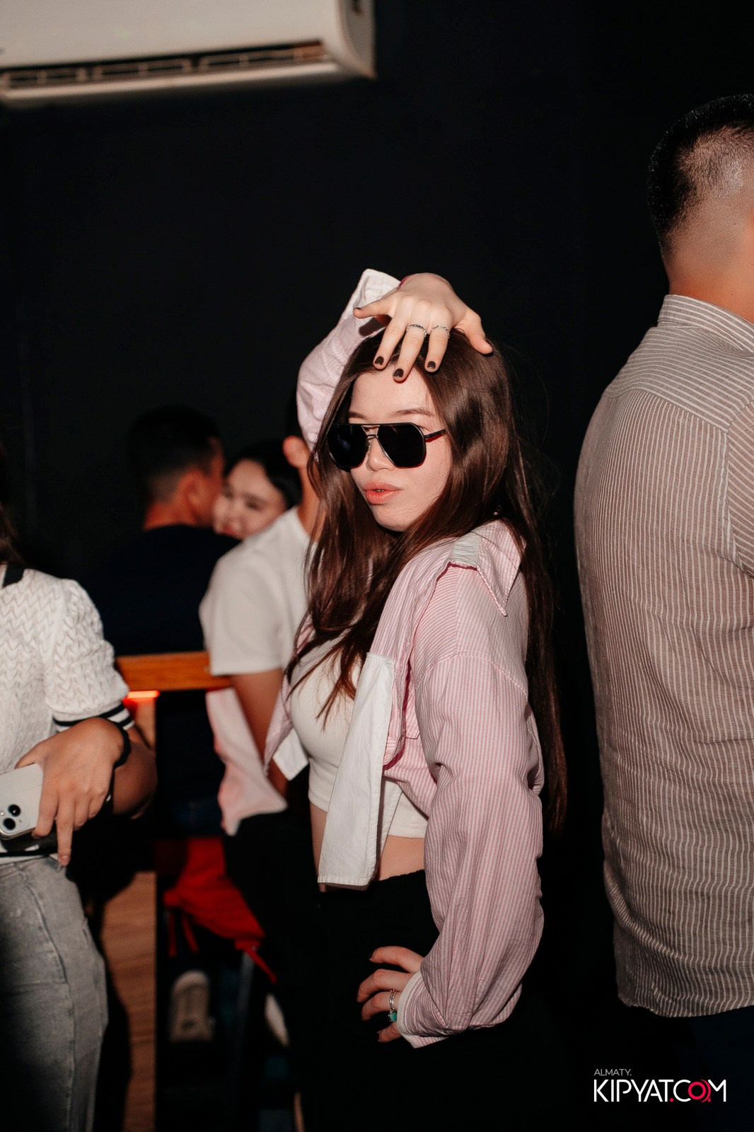 UYAT EMES BAR. КИПЯТКОМ АЛМАТЫ!