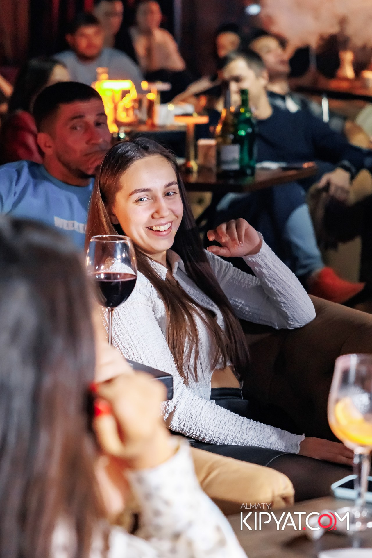 СОЛЬНЫЙ STAND UP КОНЦЕРТ АЛЕКСАНДРА МЕРКУЛЬ. КИПЯТКОМ АЛМАТЫ!