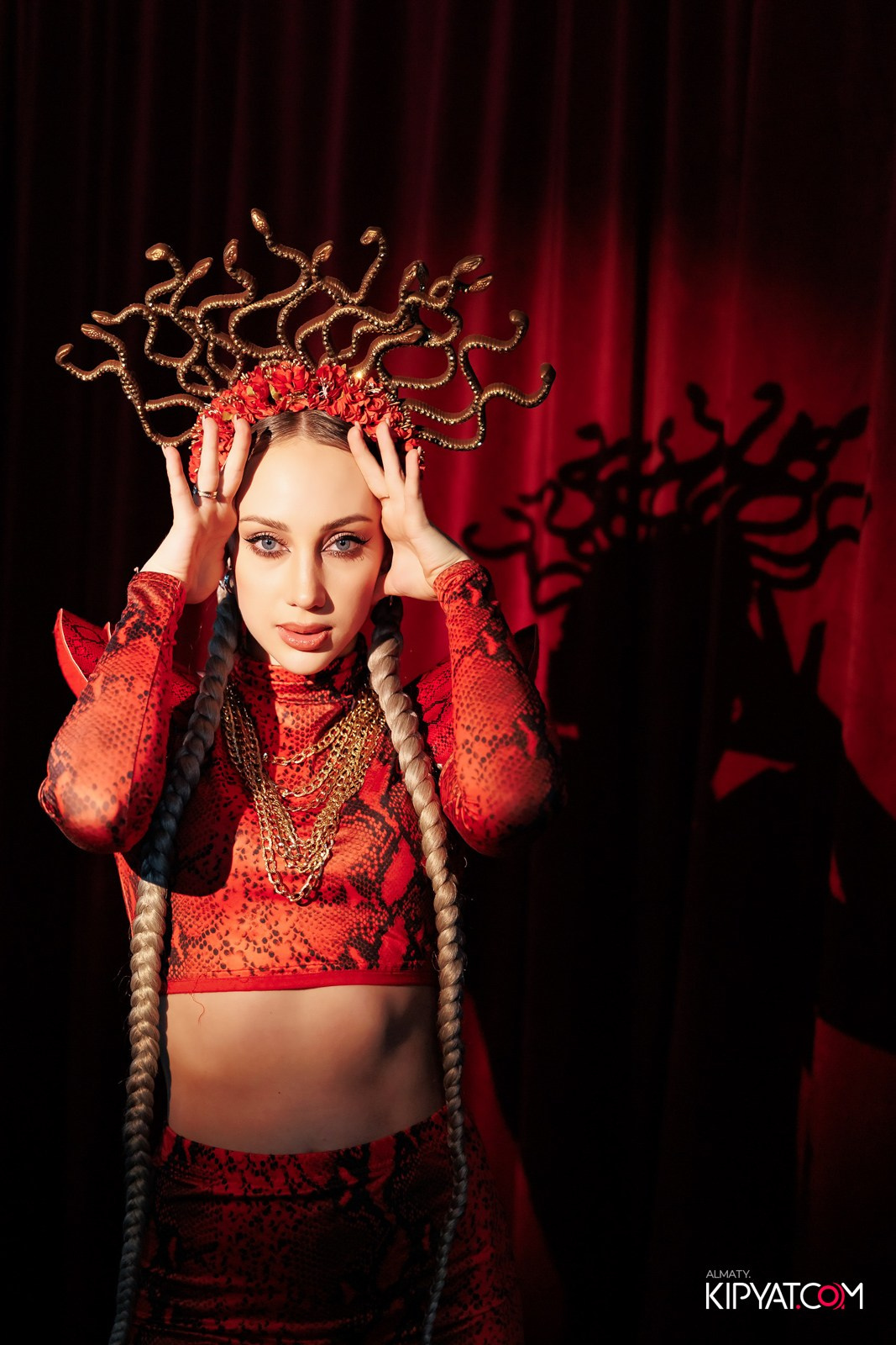 ЗАЯ, НА БИС. КИПЯТКОМ АЛМАТЫ!