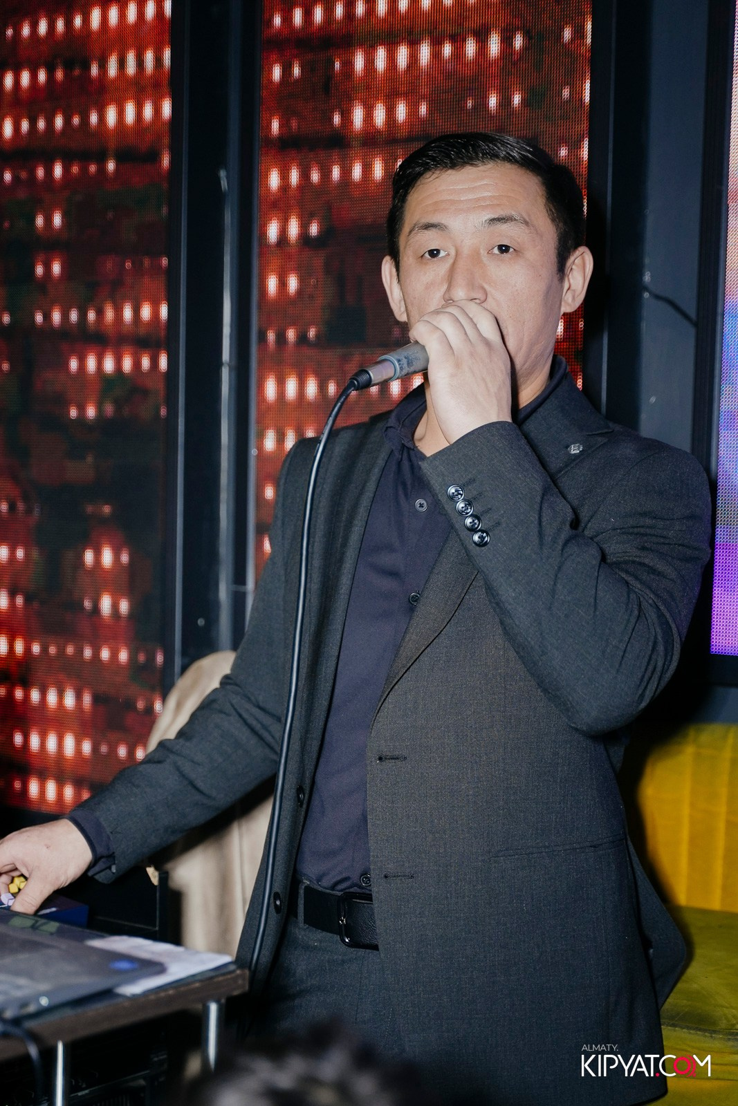 КАФЕ ЖАСМИН НА ЯССАУИ. КИПЯТКОМ АЛМАТЫ! Фотосъемка мероприятий в Алматы