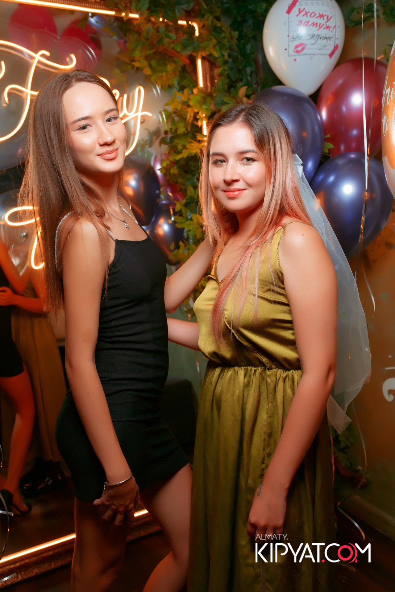 Ухо и Медведь на Саина. КИПЯТКОМ АЛМАТЫ!