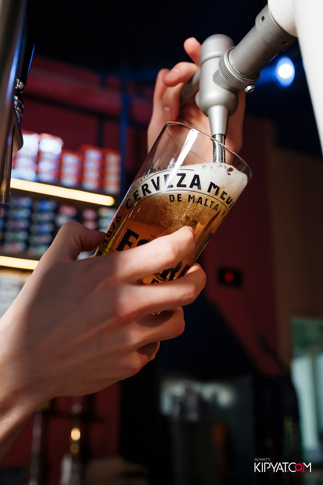 ДЕНЬ ФИНАНСИСТА В SHISHA RESTOBAR. КИПЯТКОМ АЛМАТЫ!