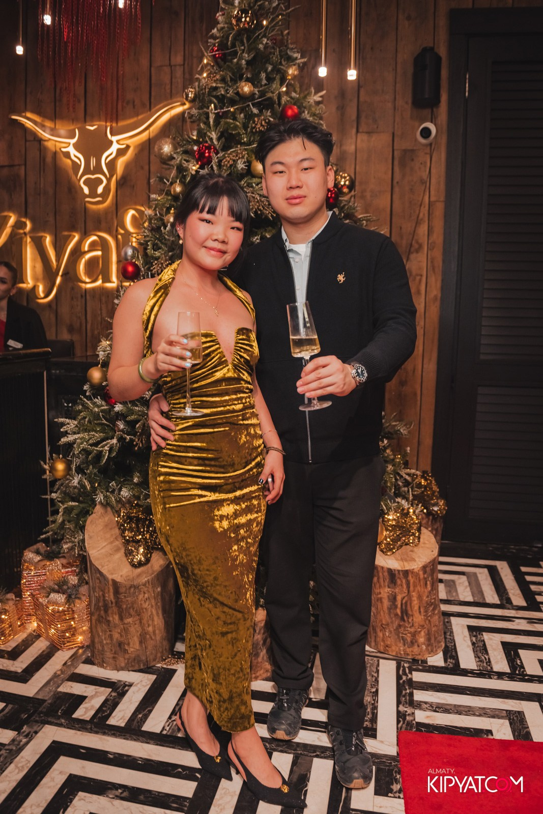 ZIYAFET MEAT HOUSЕ. КИПЯТКОМ АЛМАТЫ!