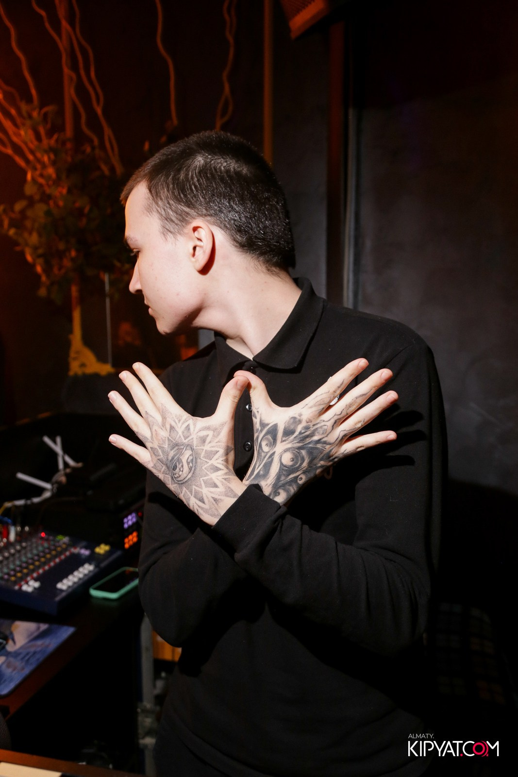 УХО И МЕДВЕДЬ НА ГАГАРИНА. КИПЯТКОМ АЛМАТЫ!